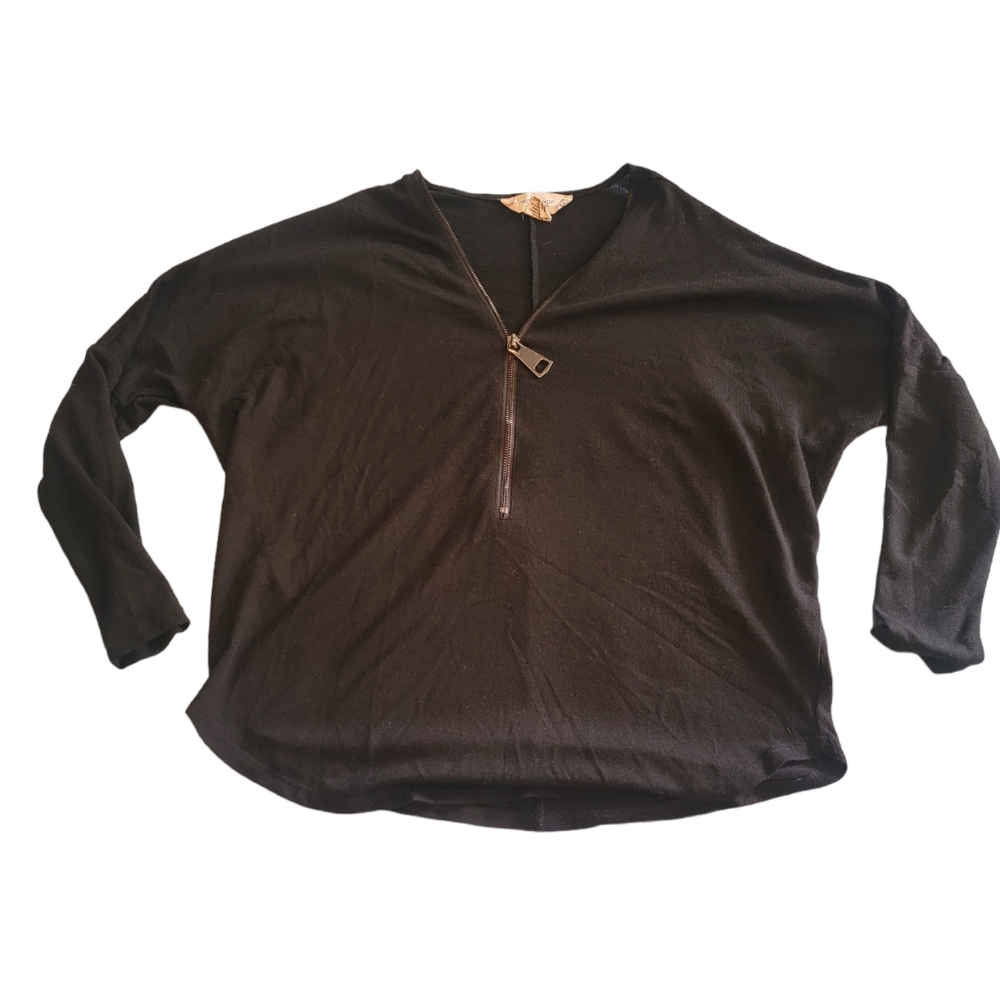 3/4 zip front blouse